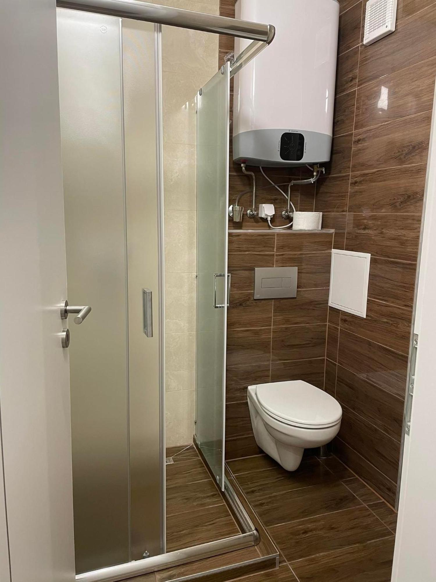 Titan Centrum Apartman Nyíregyháza Exterior foto